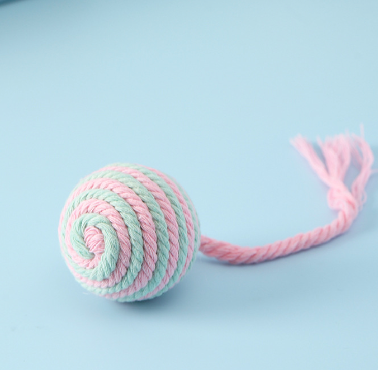 Handgefertigter Katzenball - Mein Shop